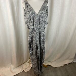 Anthropologie Cloth & Stone Womens Med Surplice Sleeveless Jumpsuit Animal Print